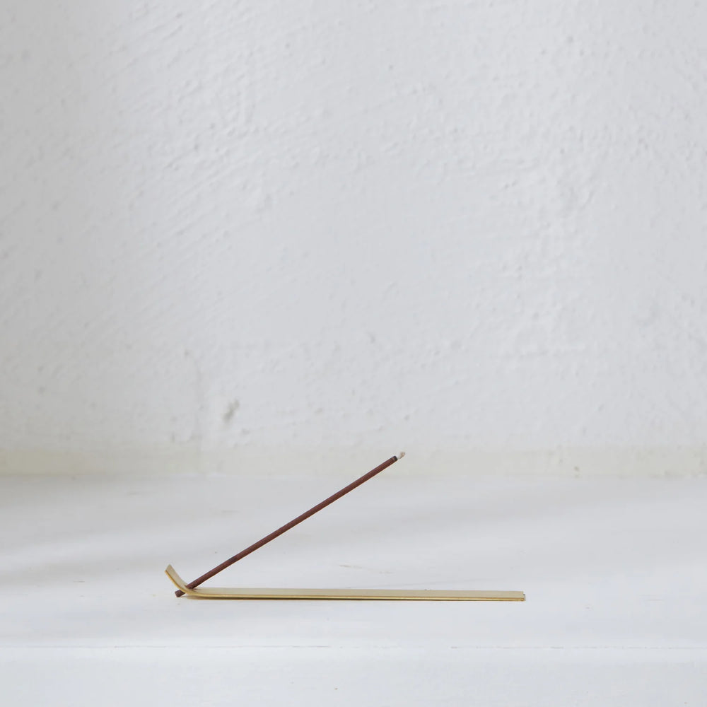 Gentle Habits - Kirsty Leaf Incense Holder in Gold