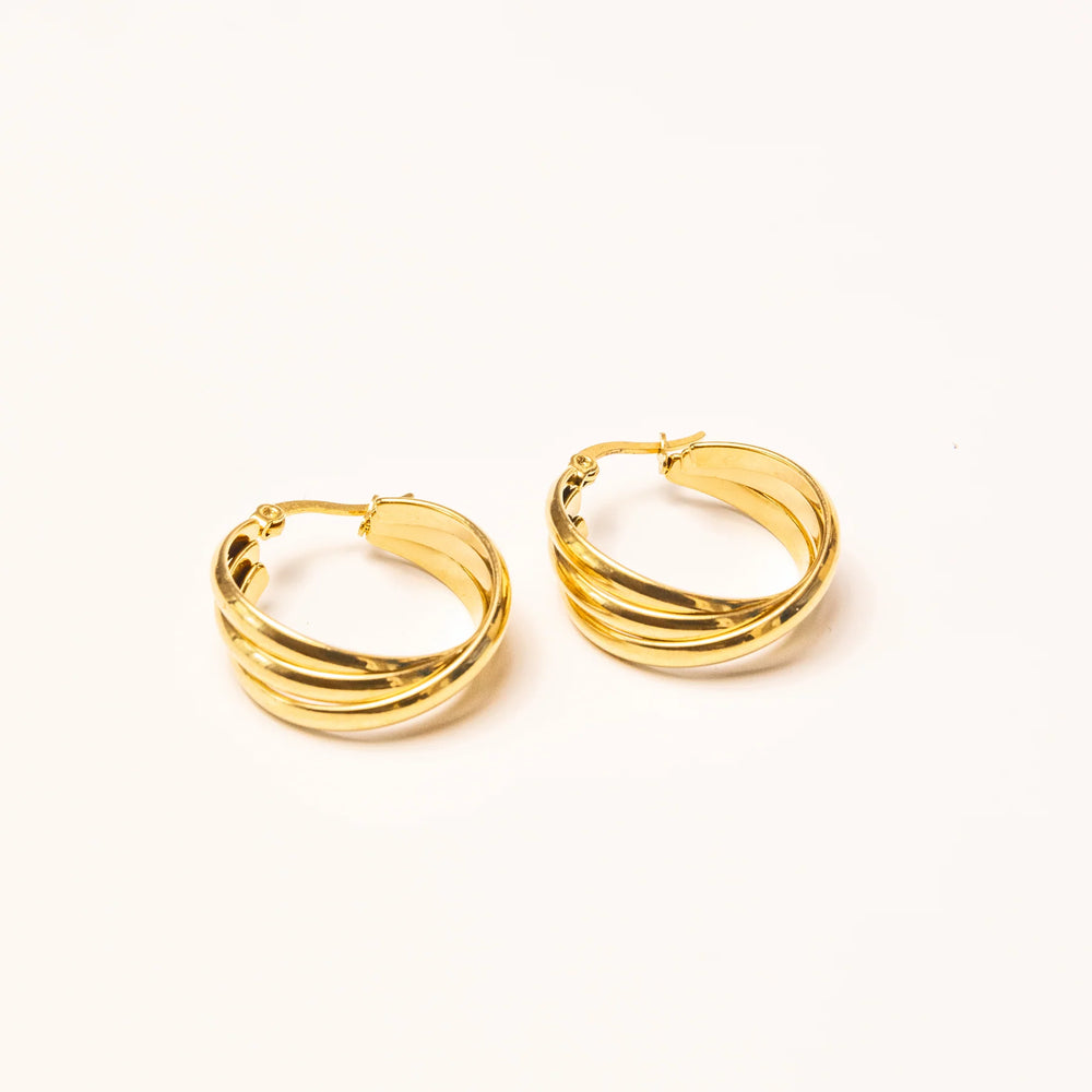 We Are Emte- Intertwine Hoops in Gold