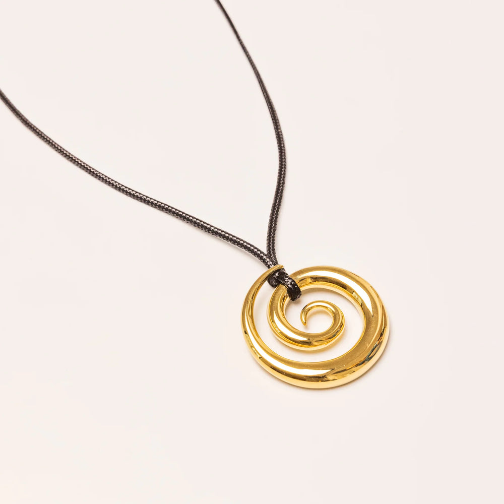 We Are Emte - Swirl Pendant Necklace