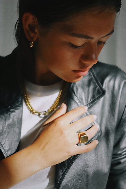 
                      
                        Margaux Lee - Signet Ring in Gold
                      
                    