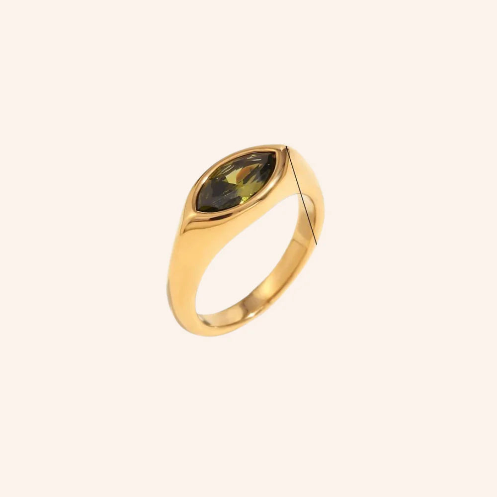 We Are Emte- Ember Ring in Emerald Stone