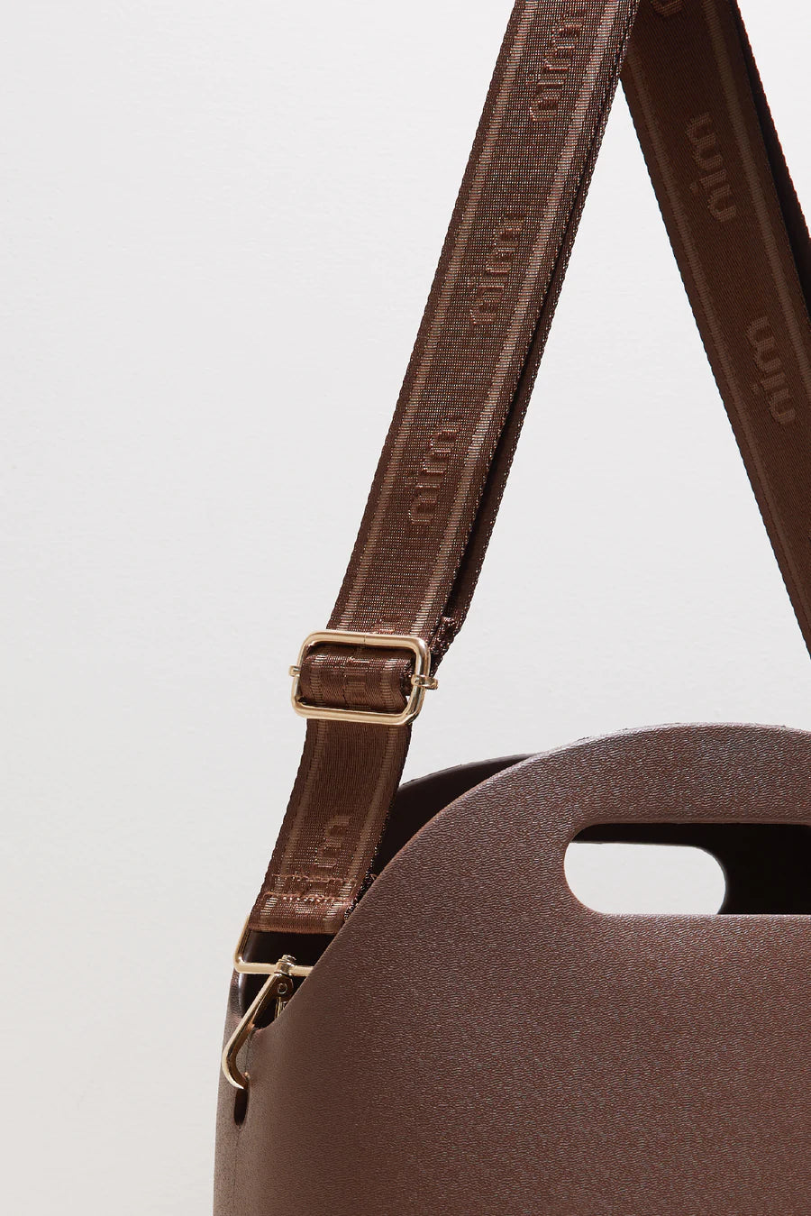 NIM The Label - Shoulder Strap in Cocoa/Gold Mono