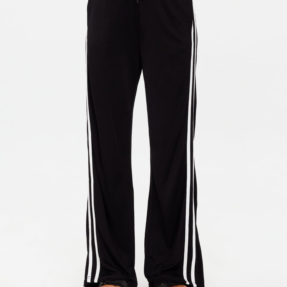 The Upside - Roma Pant in Black