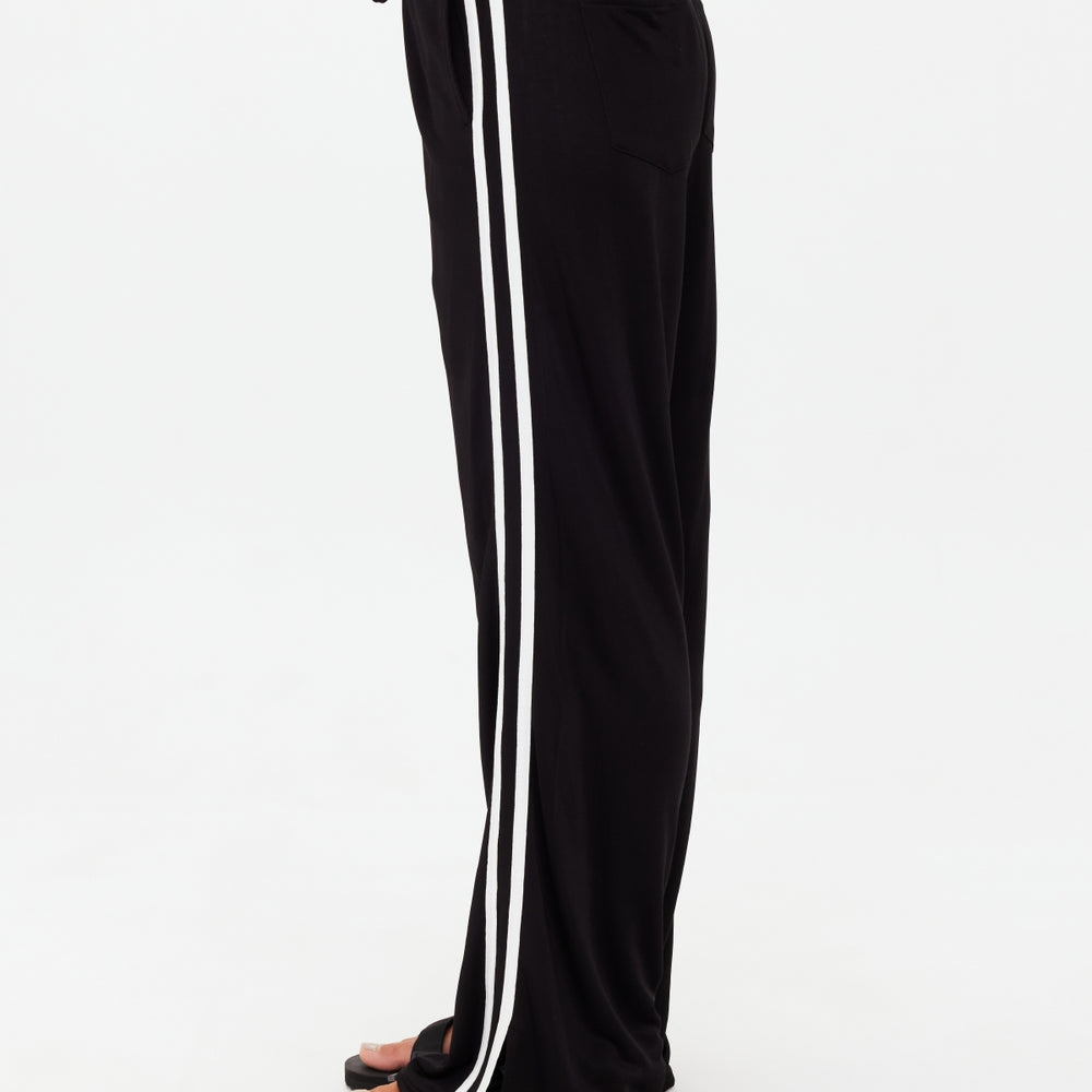 
                      
                        The Upside - Roma Pant in Black
                      
                    